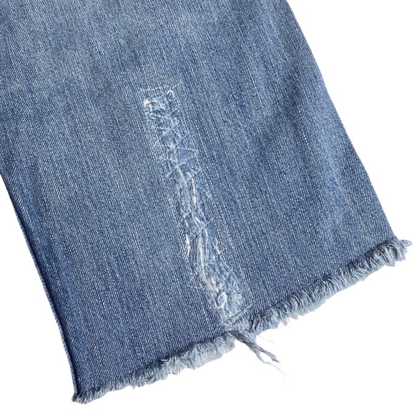 Upcycled Vintage: LF Furst of a Kind ☯︎︎ Levi's® Cut Off Denim Jeans Shorts ☯︎︎ - Picture 9 of 16